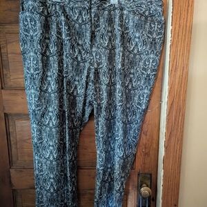 Susan Graver Black and Gray Paisley Trousers